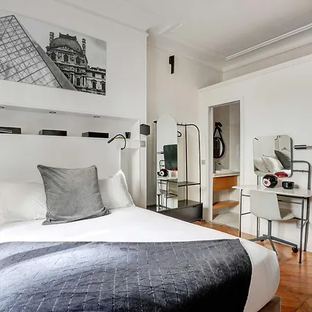 Elegant - 4br -10p- Madeleine Lägenhet *