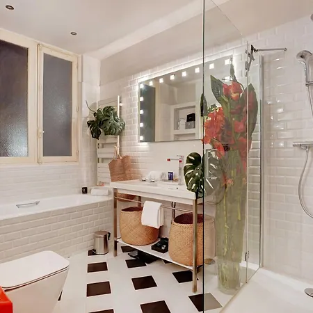 Lägenhet Elegant - 4br -10p- Madeleine Paris