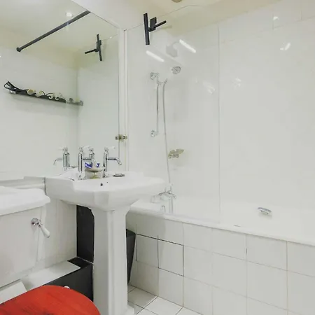 Elegant - 4br -10p- Madeleine Lägenhet Paris