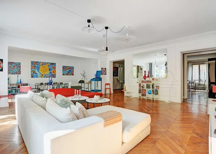 Elegant - 4br -10p- Madeleine
