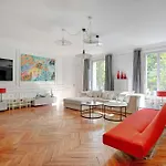 Apartament Elegant - 4br -10p- Madeleine